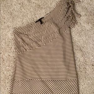 BCBG one shoulder GORGEOUS shirt